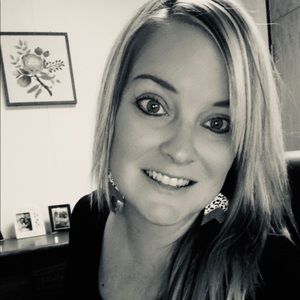 Meet your Posher, Lindsey